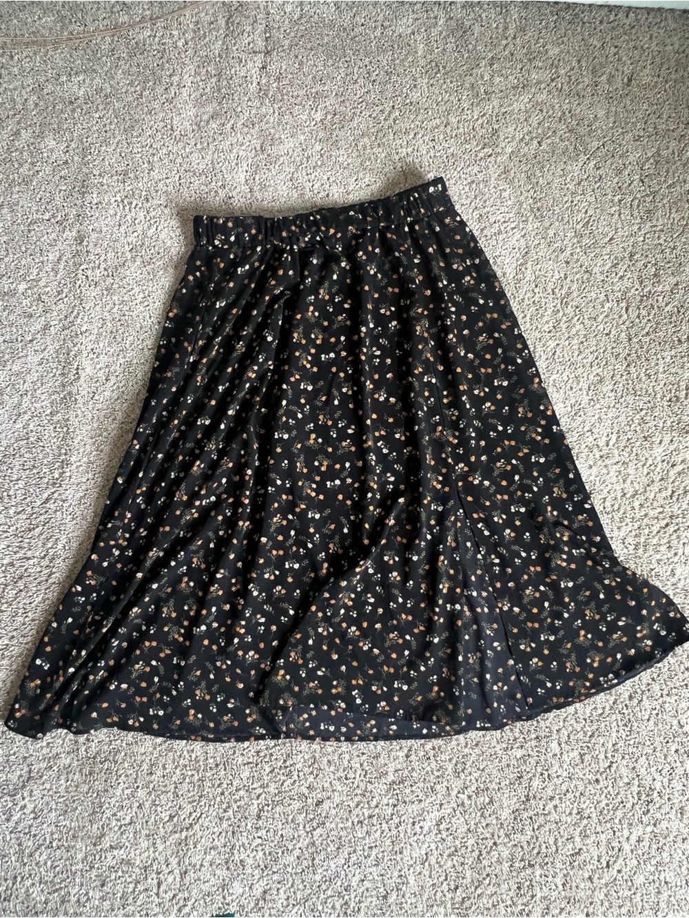 BloomChic Black Maxi Skirt with Tiny Floral Print